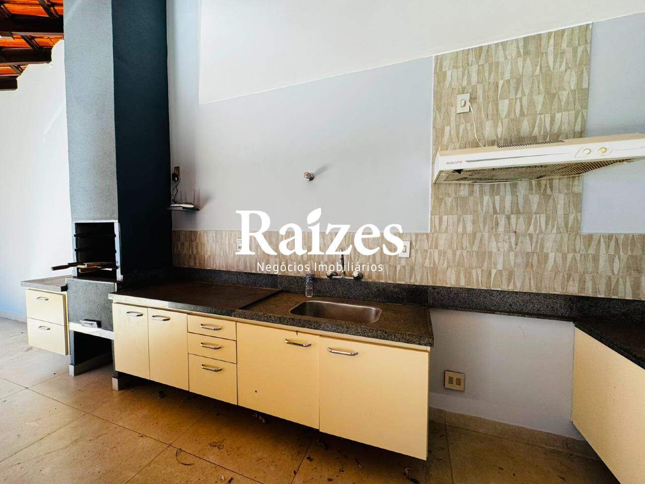 Casa, 4 quartos, 294 m² - Foto 5