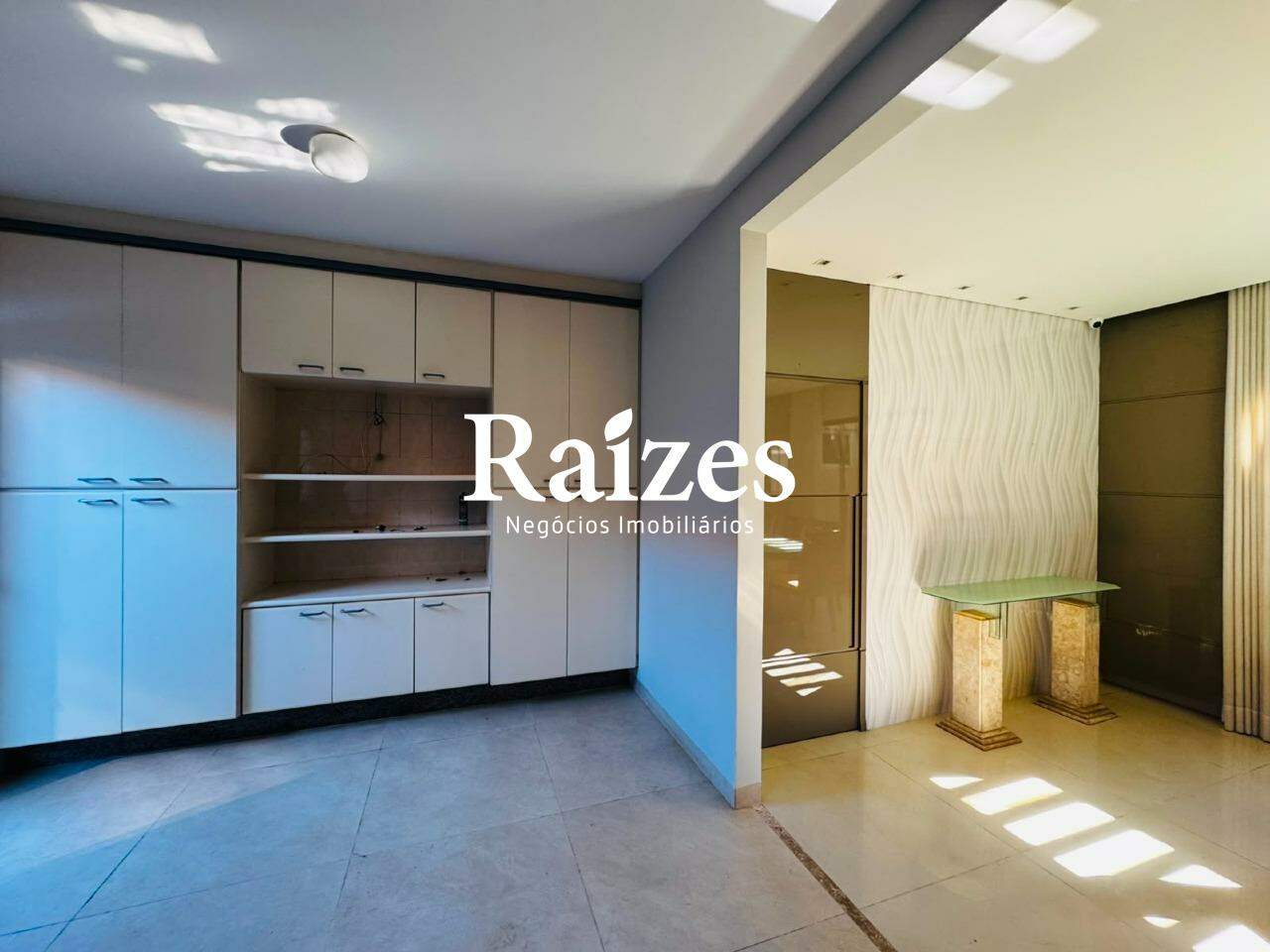 Casa, 4 quartos, 294 m² - Foto 8