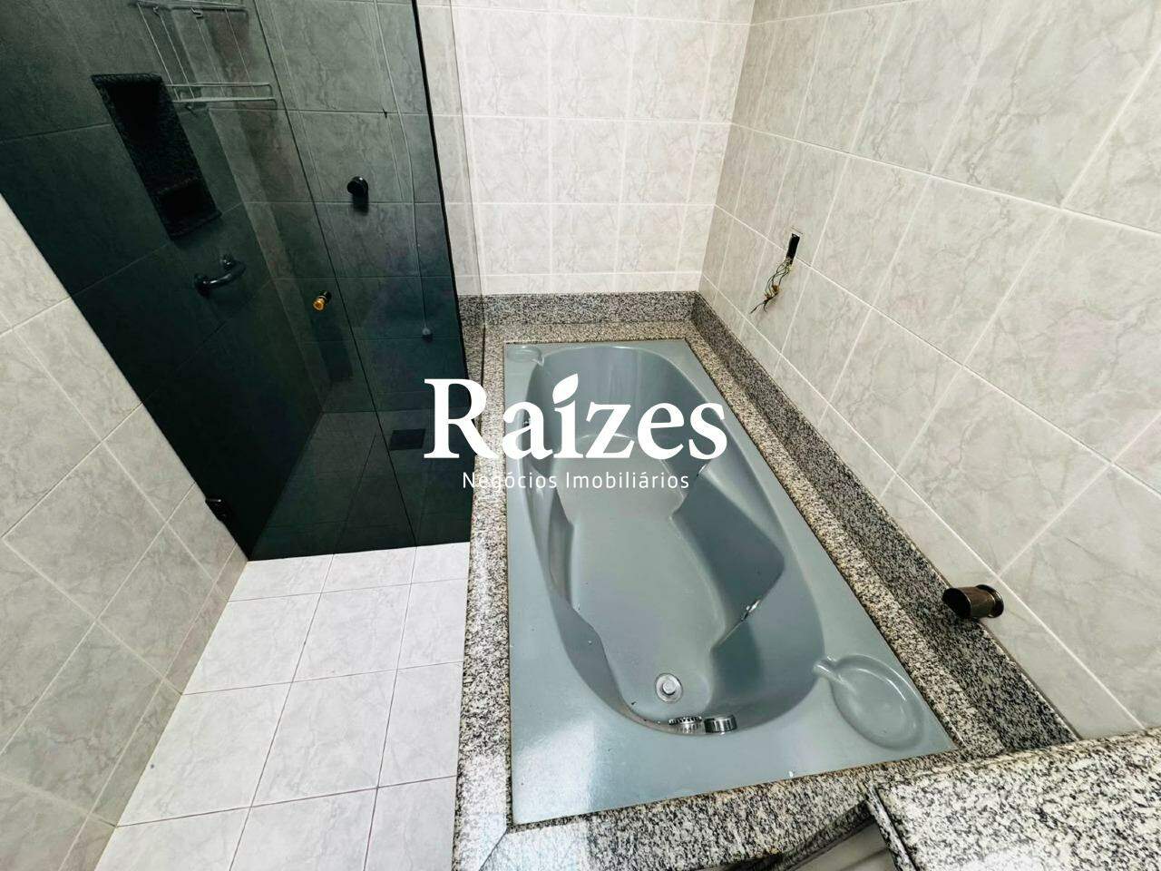 Casa, 4 quartos, 294 m² - Foto 24
