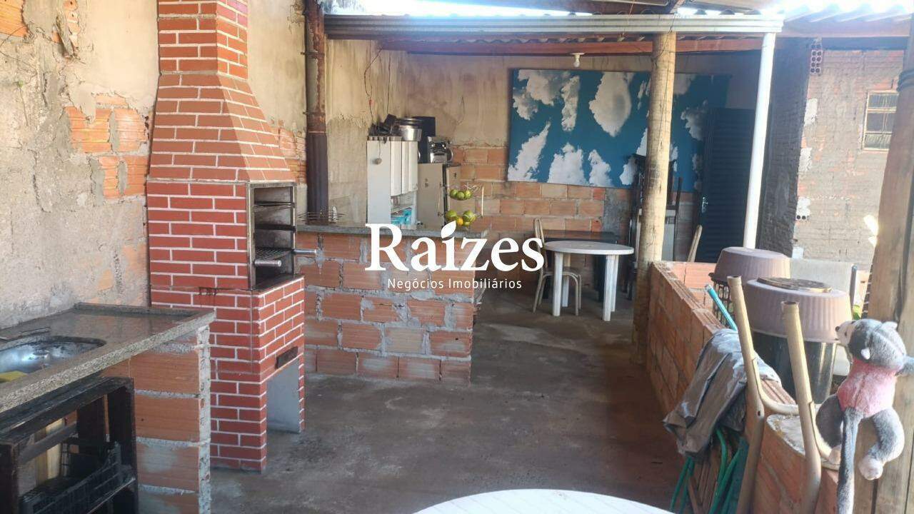Casa, 2 quartos, 80 m² - Foto 1