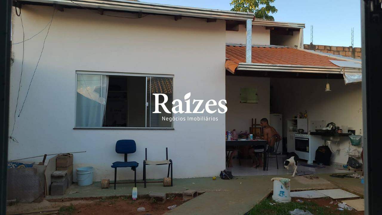 Casa, 2 quartos, 70 m² - Foto 1