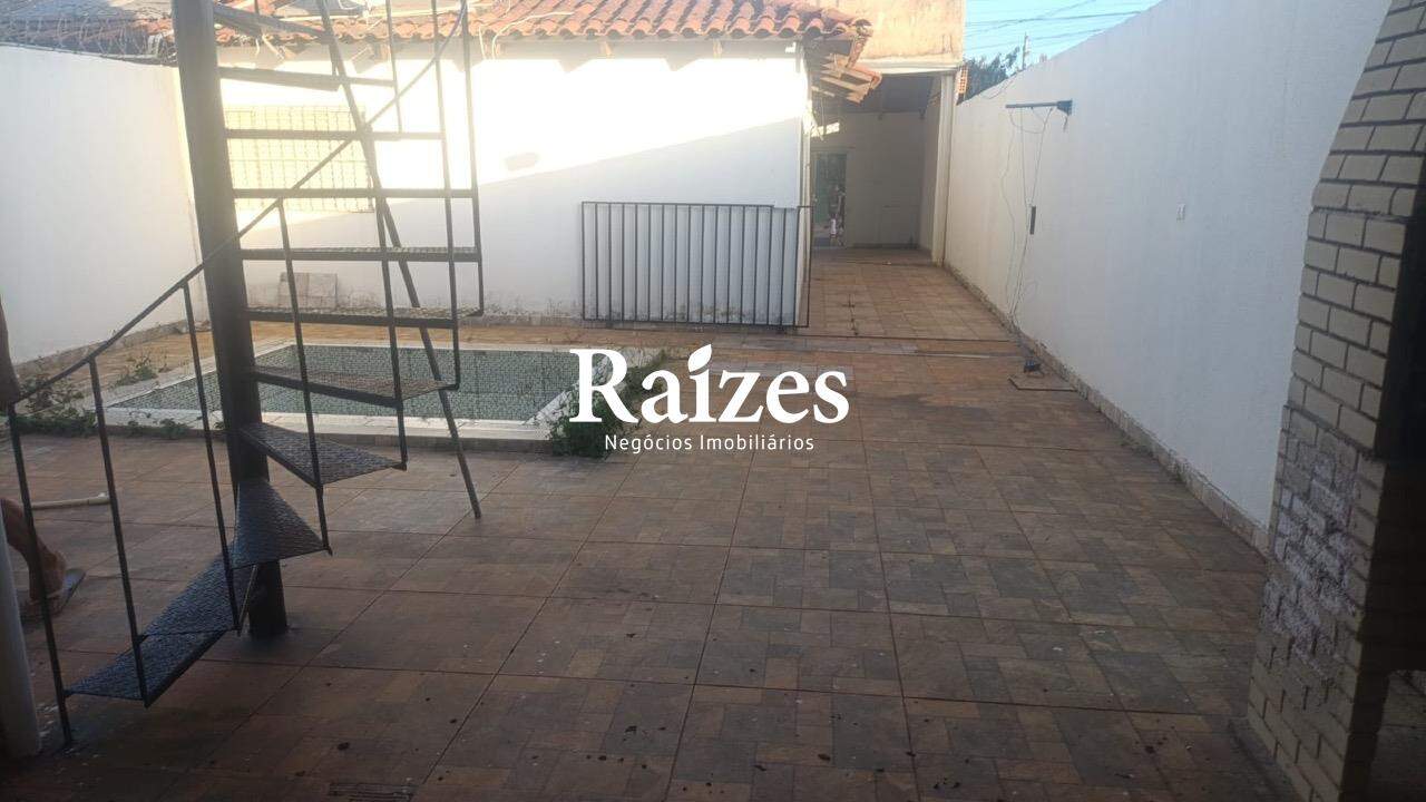 Casa, 2 quartos, 170 m² - Foto 3