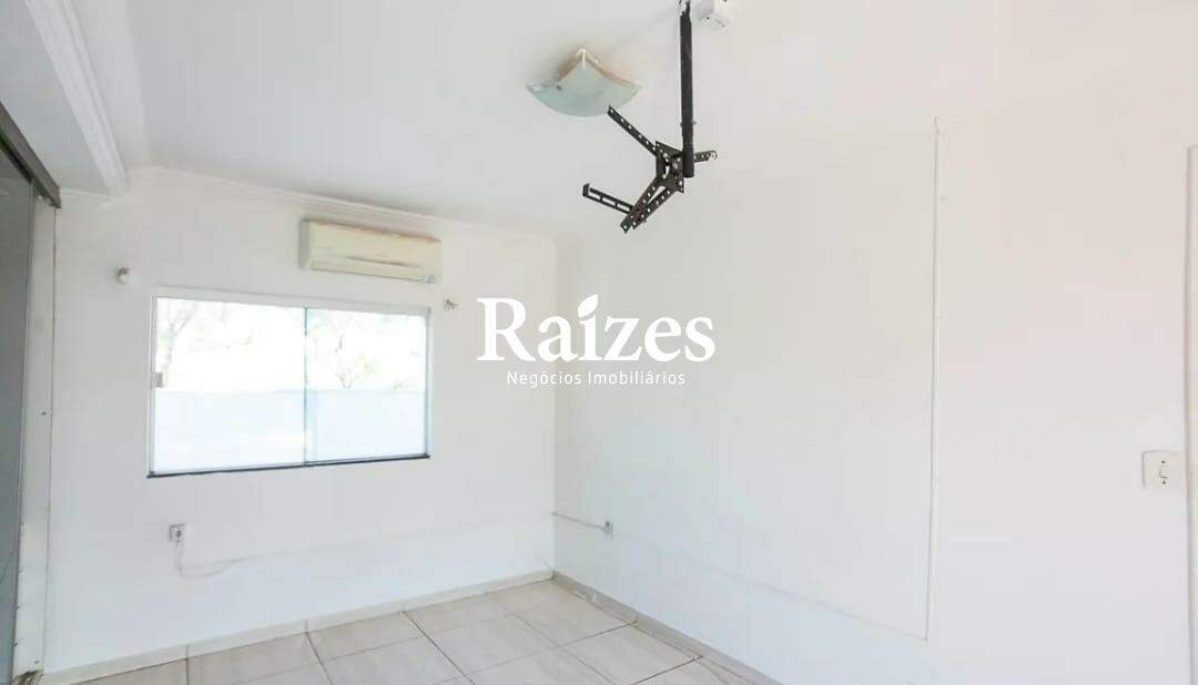 Casa, 5 quartos, 282 m² - Foto 30