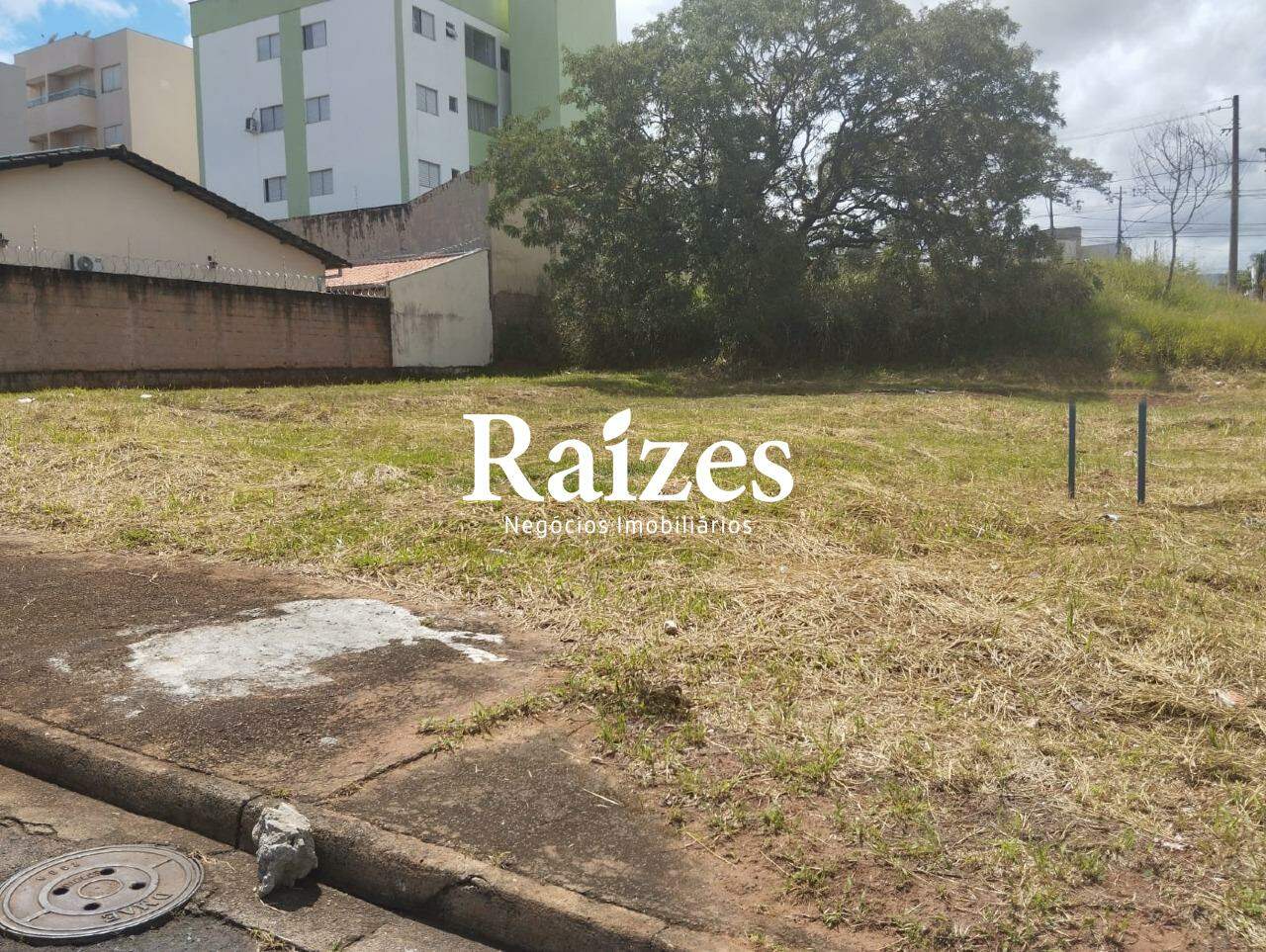 [FINALIDADE] [TIPOIMOVEL] [BAIRRO] na cidade [CIDADE]: 