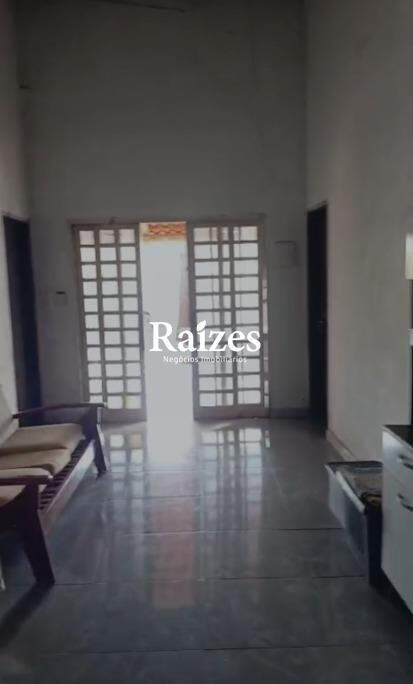 Chácara, 4 quartos, 1000 m² - Foto 1