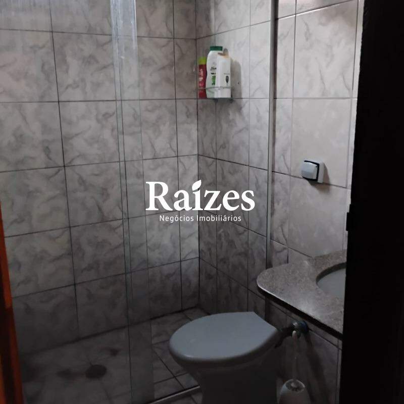 Casa, 3 quartos, 210 m² - Foto 9