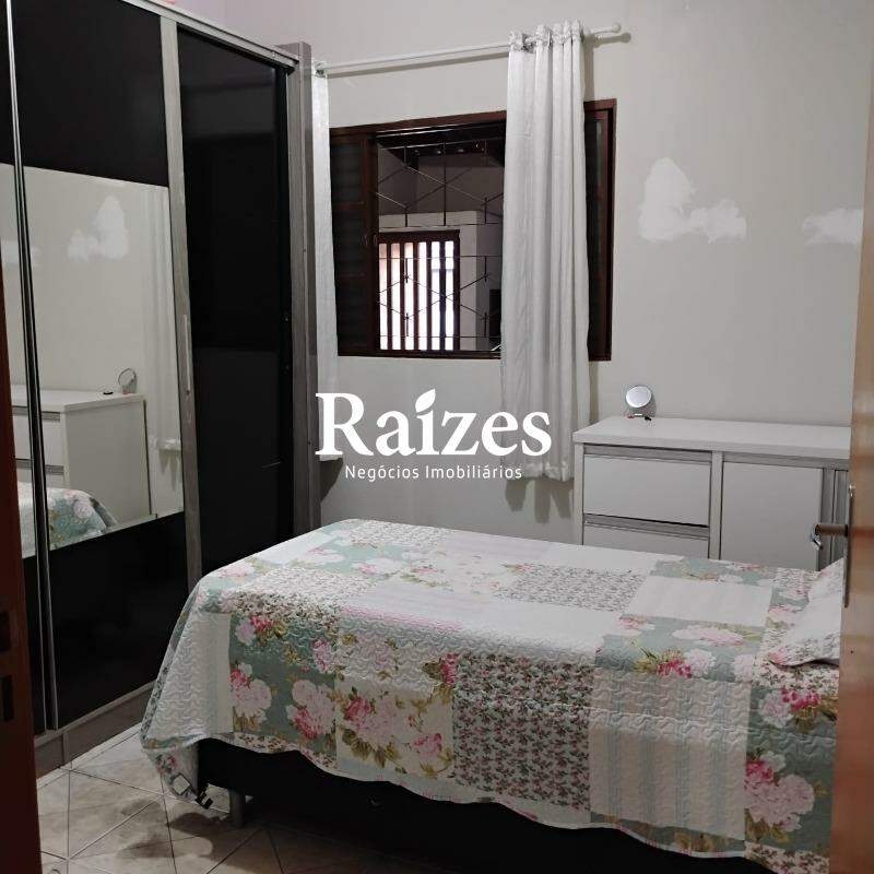 Casa, 3 quartos, 210 m² - Foto 6