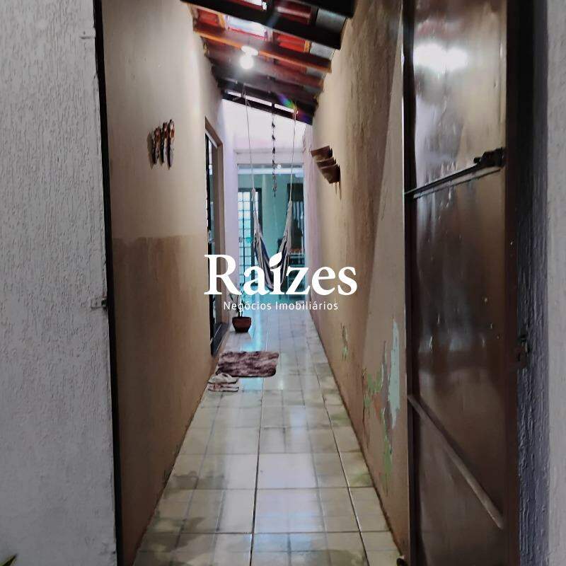 Casa, 3 quartos, 210 m² - Foto 3
