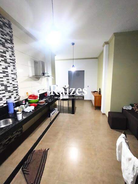 [FINALIDADE] [TIPOIMOVEL] [BAIRRO] na cidade [CIDADE]: 