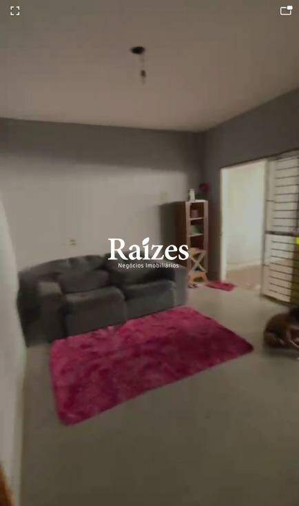 Casa, 3 quartos, 212 m² - Foto 2