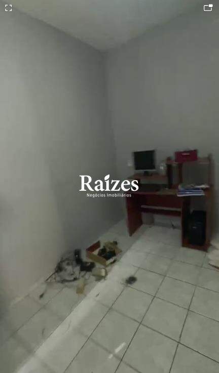 Casa, 3 quartos, 212 m² - Foto 3