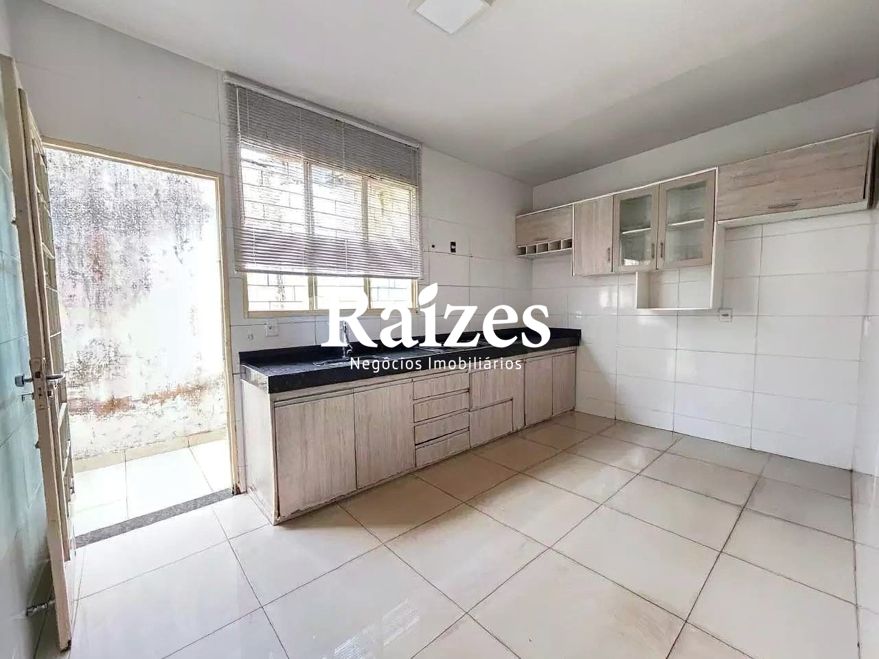[FINALIDADE] [TIPOIMOVEL] [BAIRRO] na cidade [CIDADE]: 