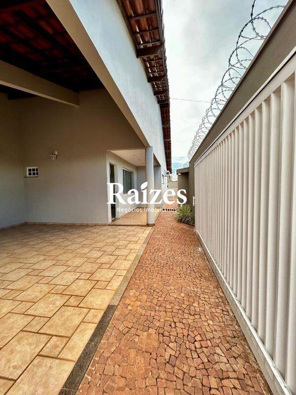 [FINALIDADE] [TIPOIMOVEL] [BAIRRO] na cidade [CIDADE]: 
