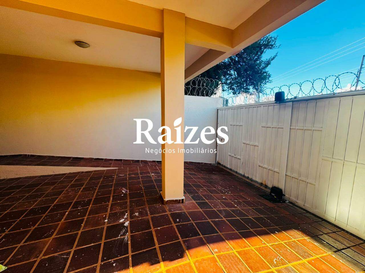Casa, 8 quartos, 340 m² - Foto 4