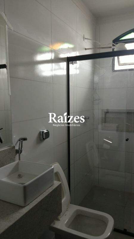 Casa, 3 quartos, 250 m² - Foto 15