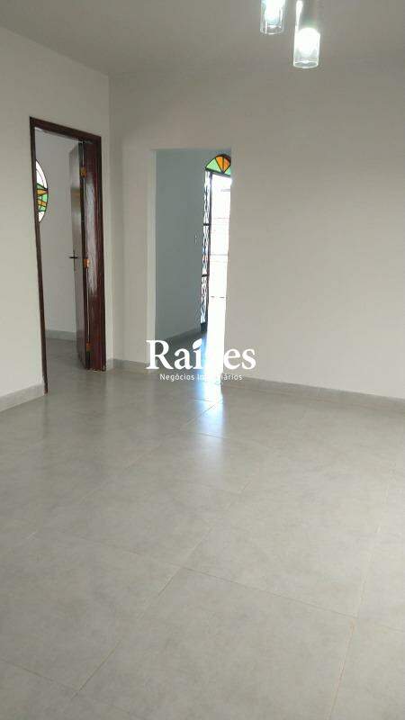 Casa, 3 quartos, 250 m² - Foto 11