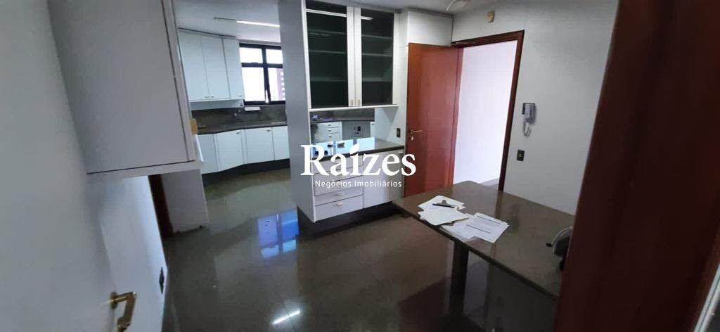 Apartamento, 3 quartos, 300 m² - Foto 3