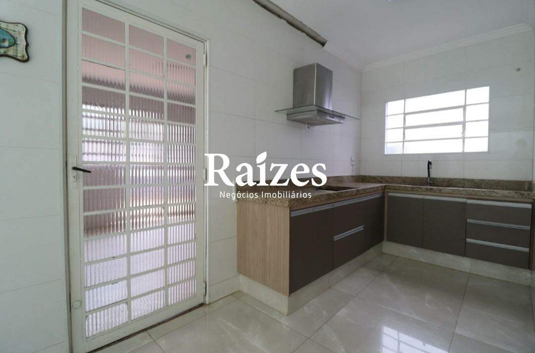 Casa, 3 quartos, 130 m² - Foto 14