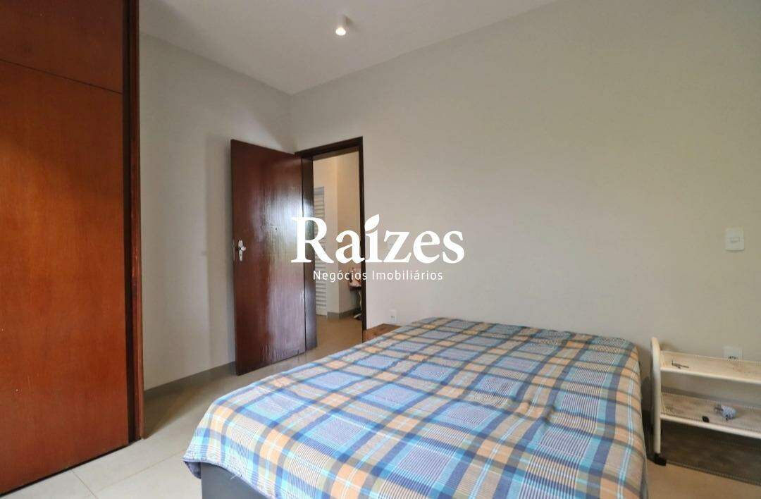 Casa, 3 quartos, 300 m² - Foto 36