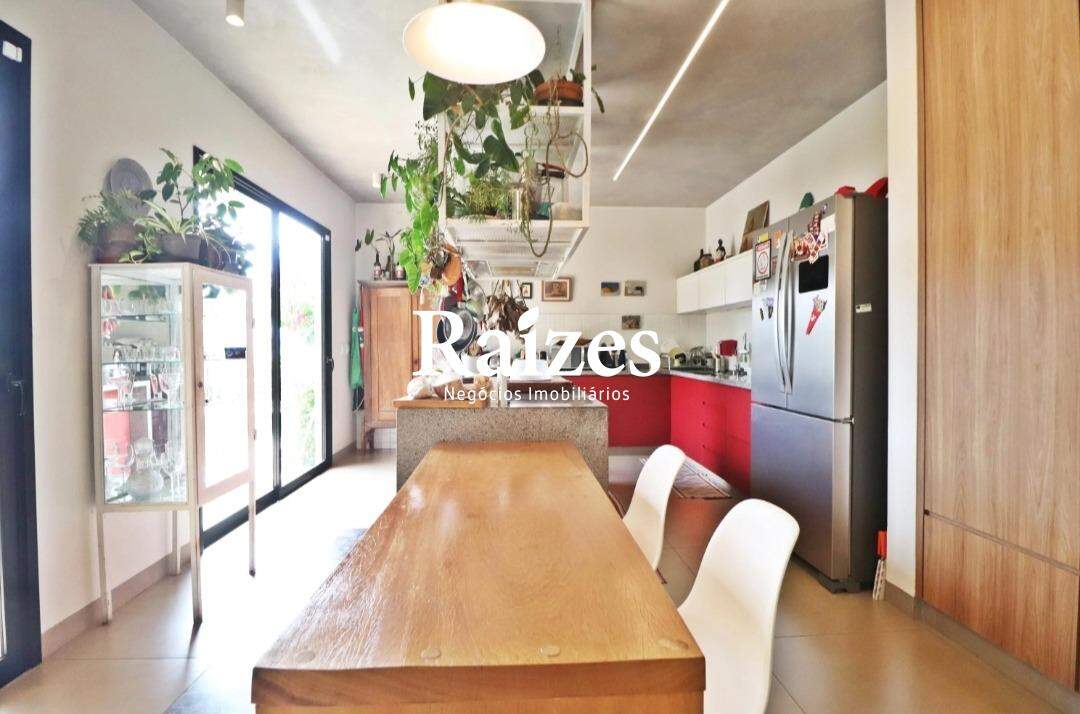 Casa, 3 quartos, 300 m² - Foto 19