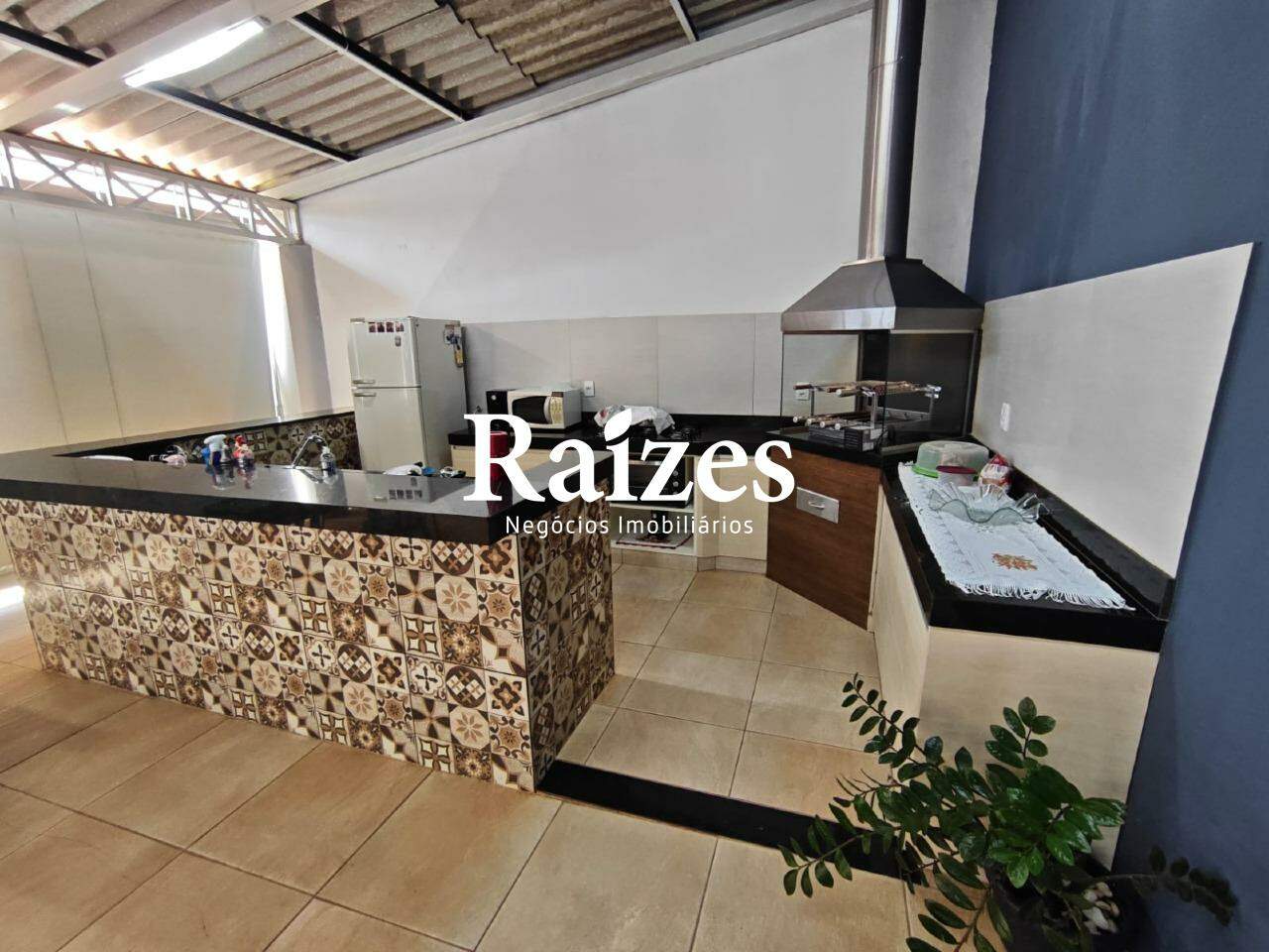 Casa, 3 quartos, 190 m² - Foto 1
