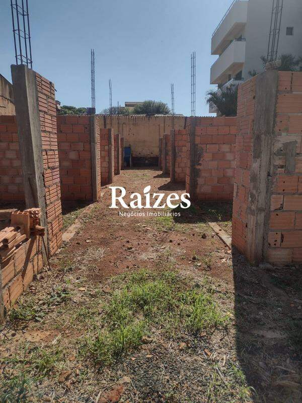 [FINALIDADE] [TIPOIMOVEL] [BAIRRO] na cidade [CIDADE]: 