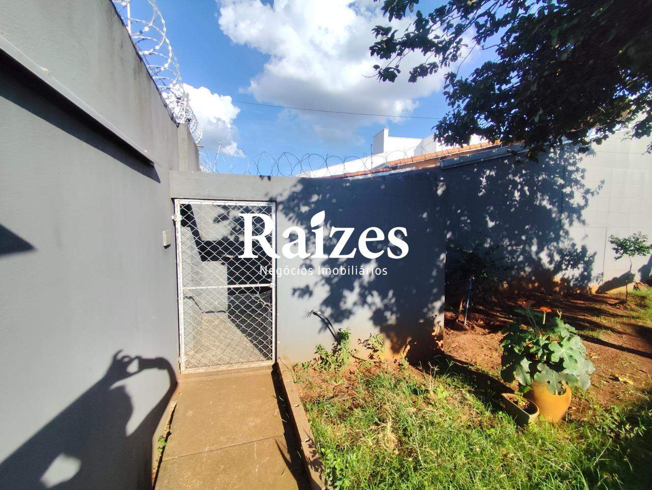 Casa, 2 quartos, 150 m² - Foto 2