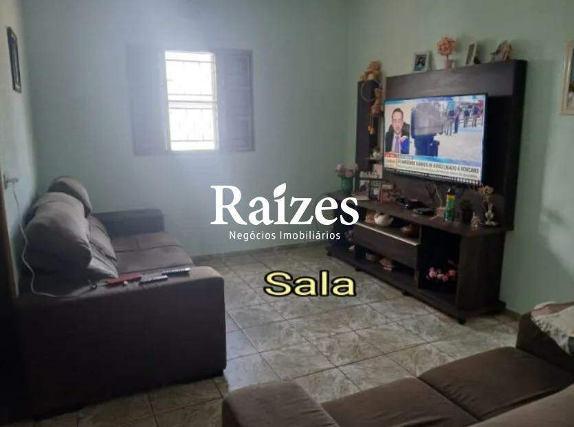 Casa, 3 quartos, 130 m² - Foto 1