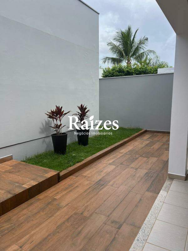 Casa, 4 quartos, 187 m² - Foto 2