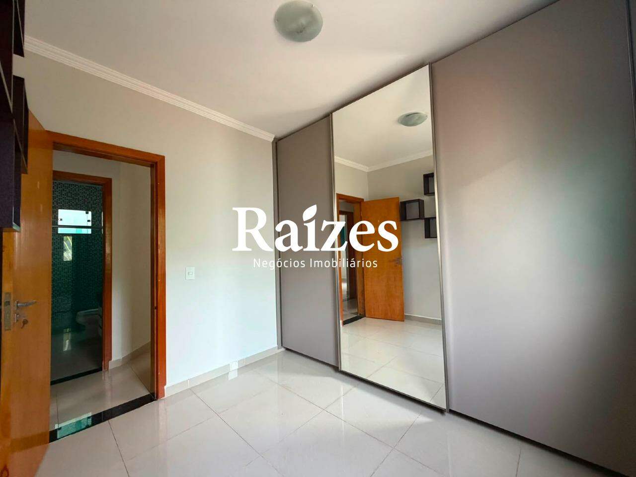 Casa, 3 quartos, 285 m² - Foto 10