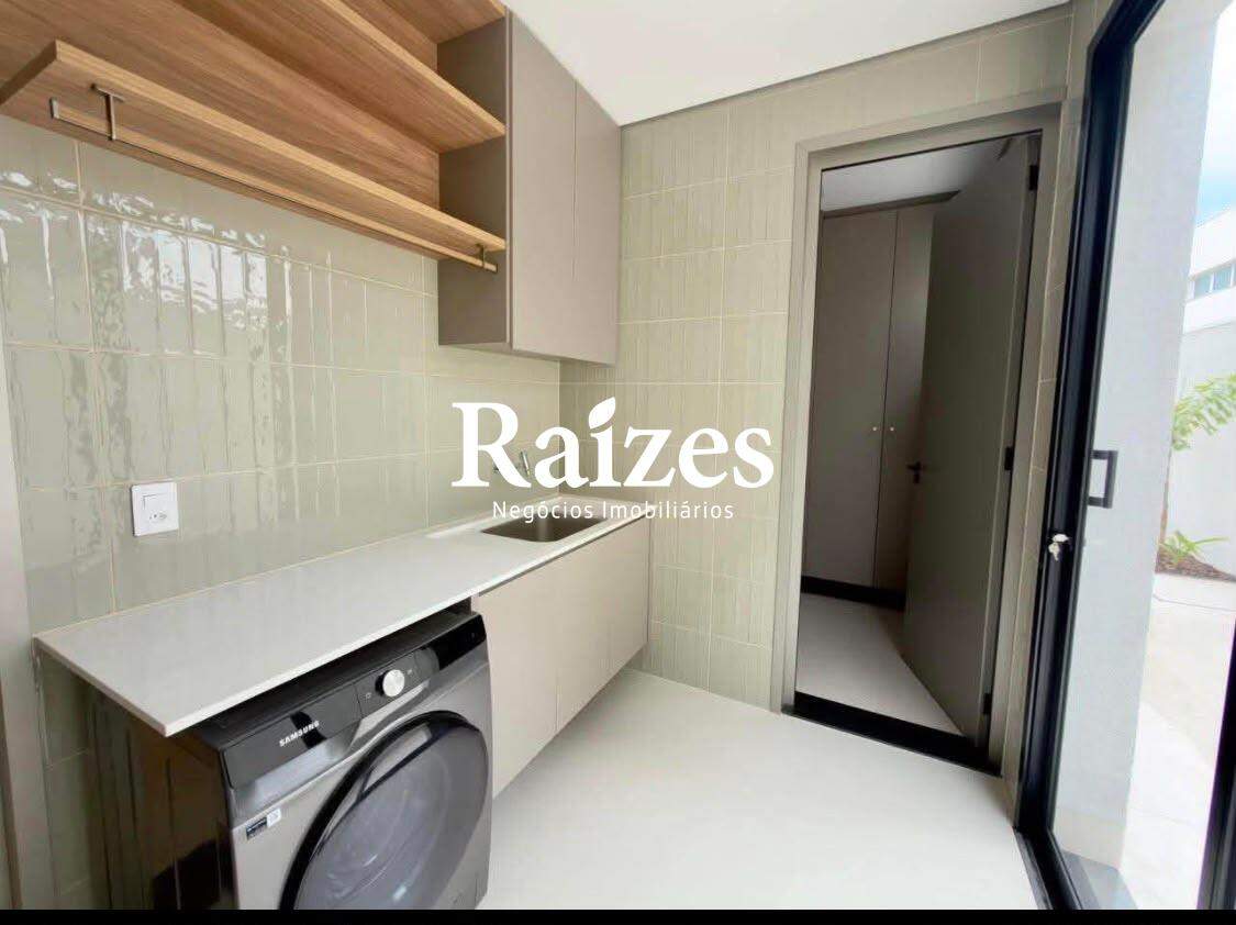 Casa, 3 quartos, 305 m² - Foto 10