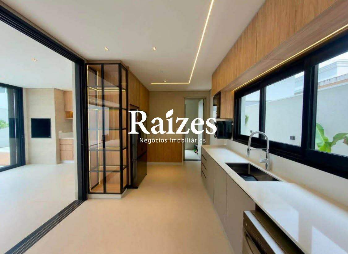 Casa, 3 quartos, 305 m² - Foto 7