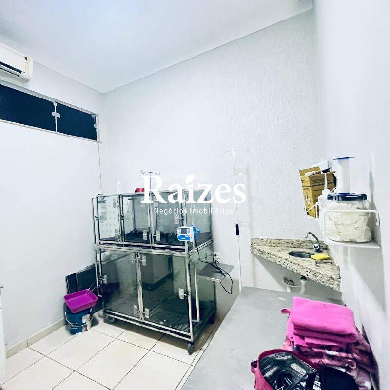 Casa, 5 quartos, 135 m² - Foto 13
