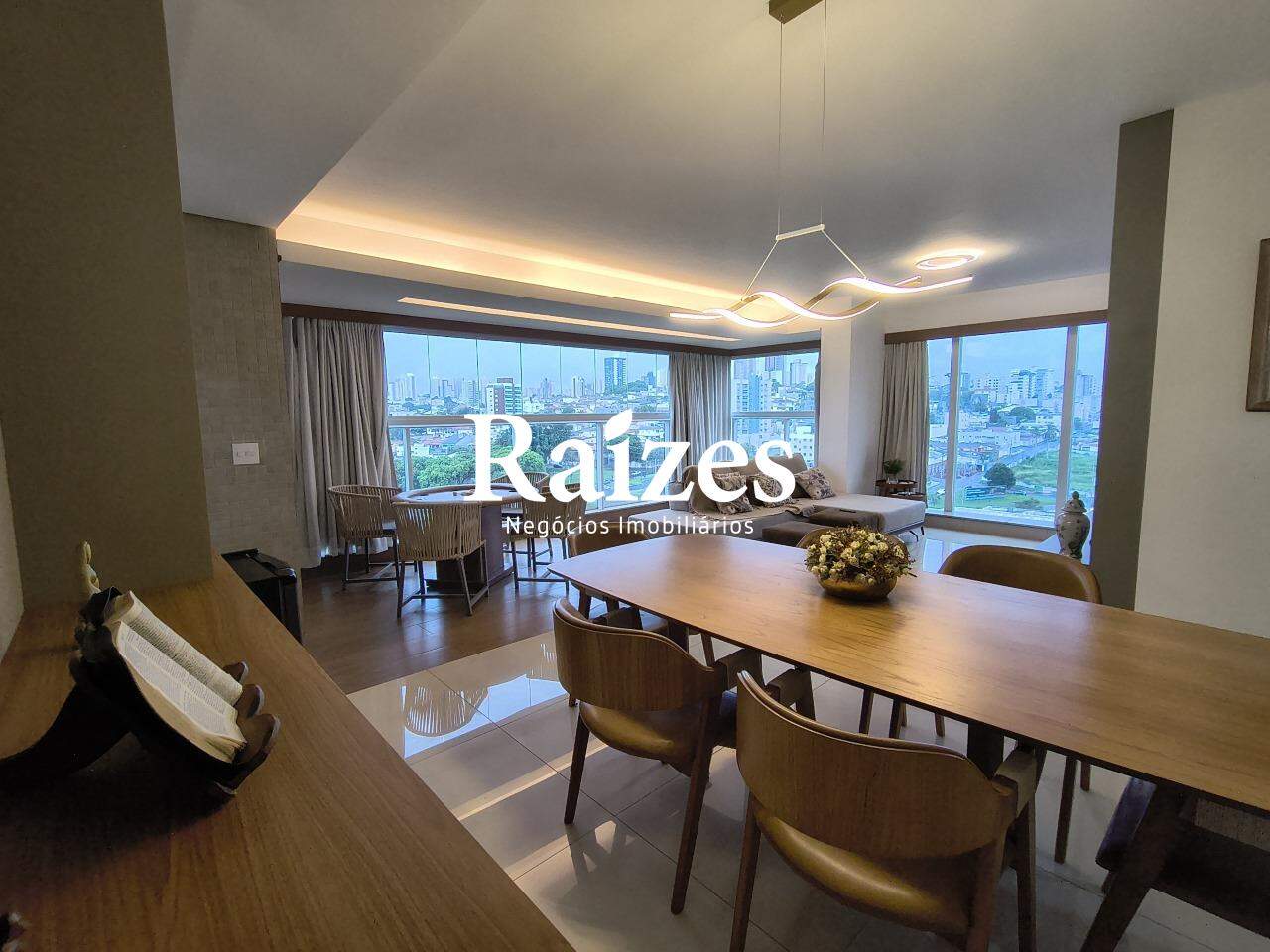 Apartamento, 3 quartos, 145 m² - Foto 1