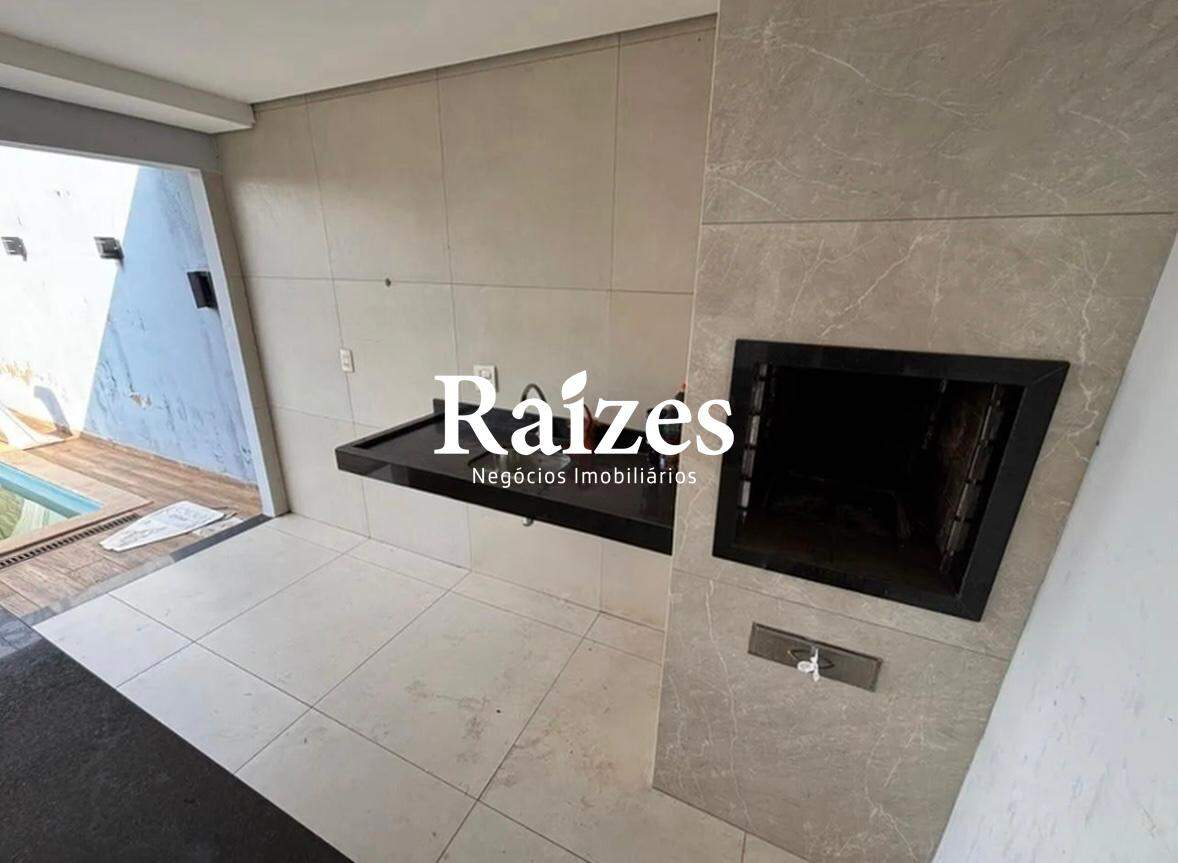 Casa, 4 quartos, 180 m² - Foto 4