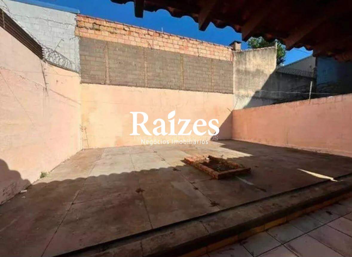 Casa, 3 quartos, 180 m² - Foto 4