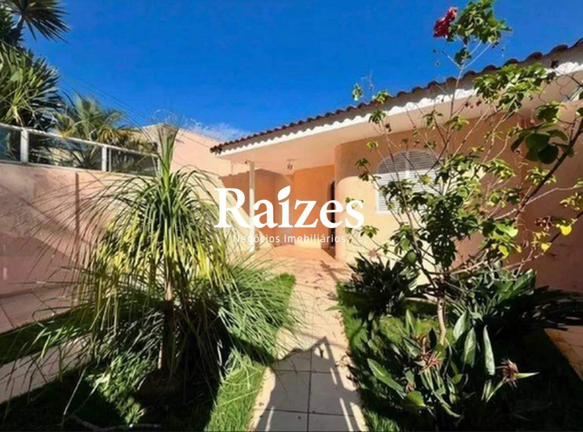 Casa, 3 quartos, 180 m² - Foto 1
