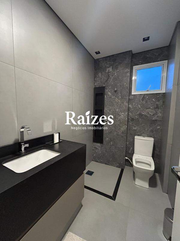 Cobertura, 4 quartos, 215 m² - Foto 15