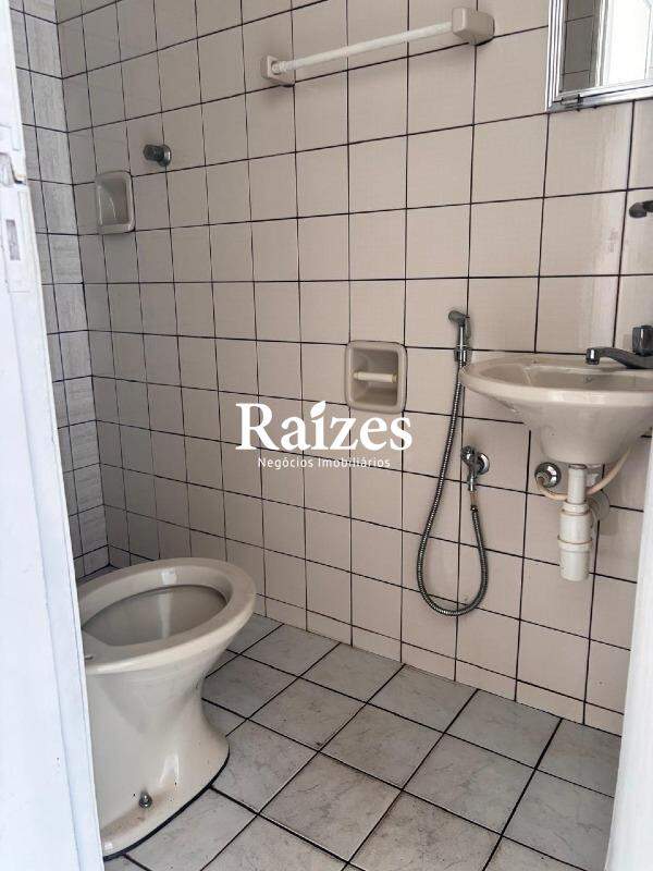 Casa, 6 quartos, 230 m² - Foto 35