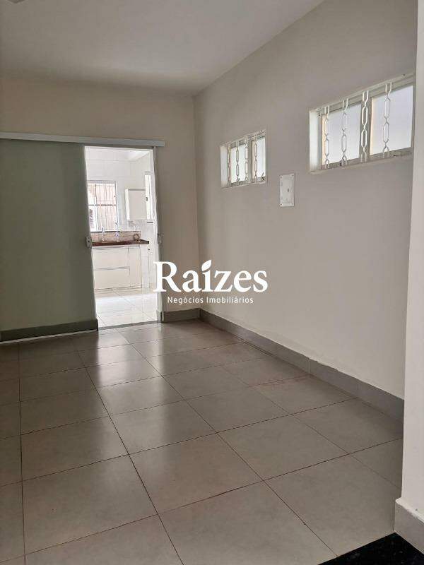Casa, 6 quartos, 230 m² - Foto 12