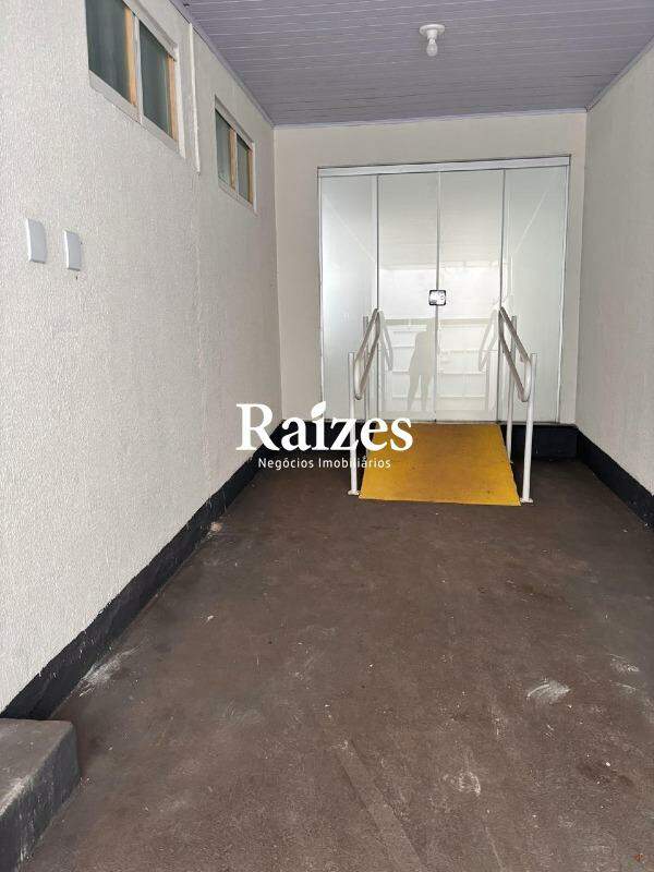 Casa, 6 quartos, 230 m² - Foto 16
