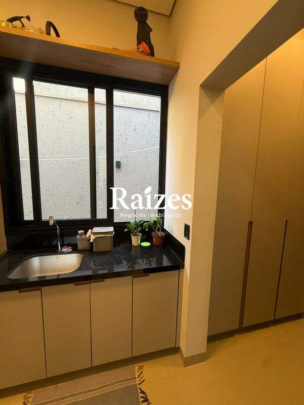 Casa, 3 quartos, 230 m² - Foto 7