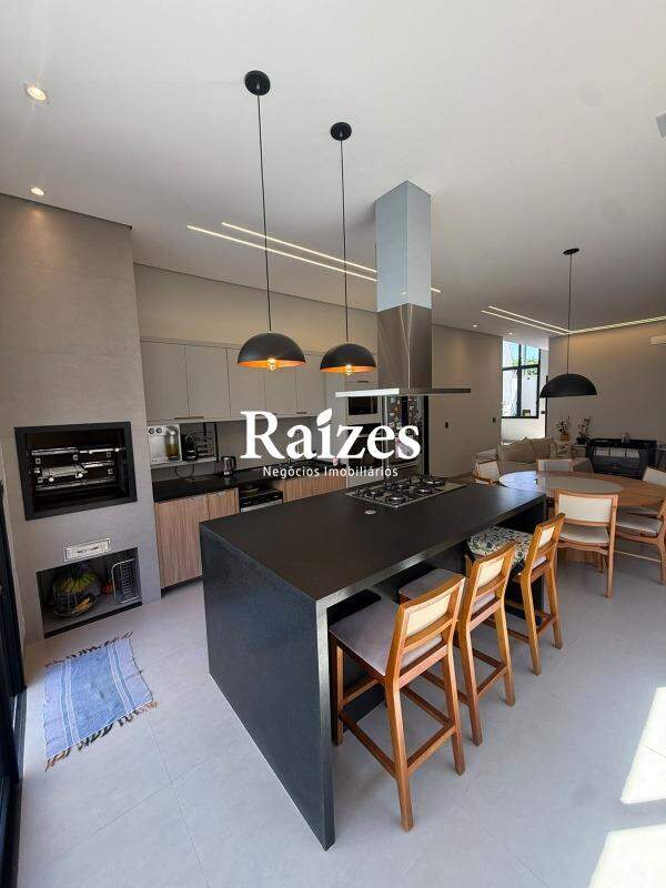 Casa, 3 quartos, 230 m² - Foto 9
