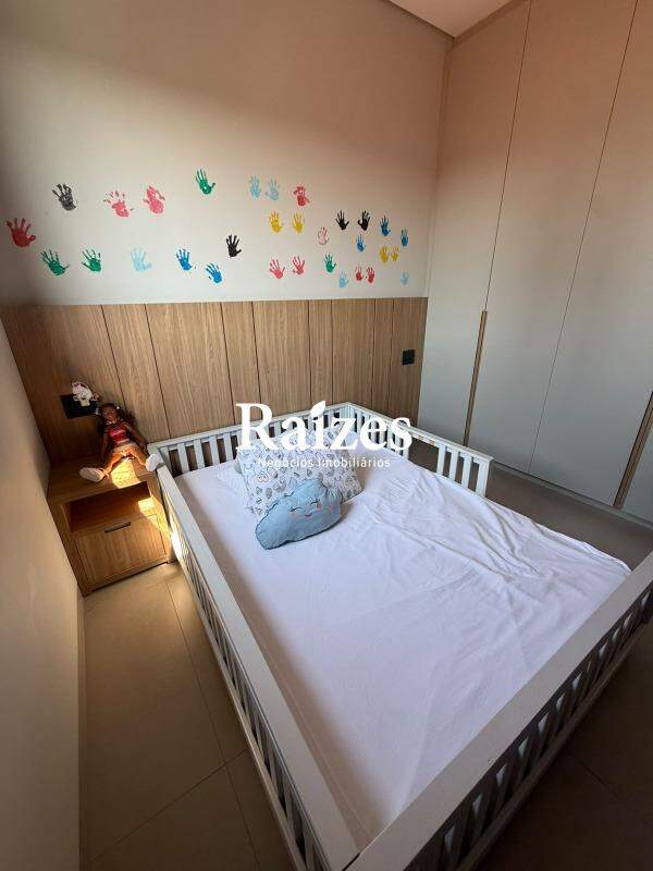 Casa, 3 quartos, 230 m² - Foto 20