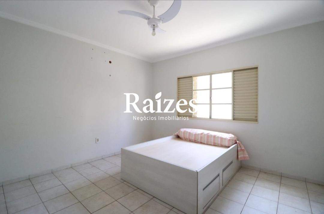 Casa, 4 quartos, 197 m² - Foto 11