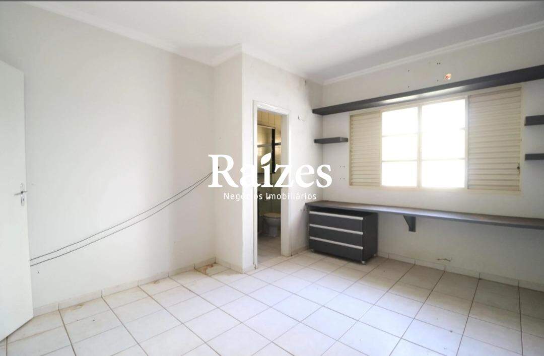 Casa, 4 quartos, 197 m² - Foto 13