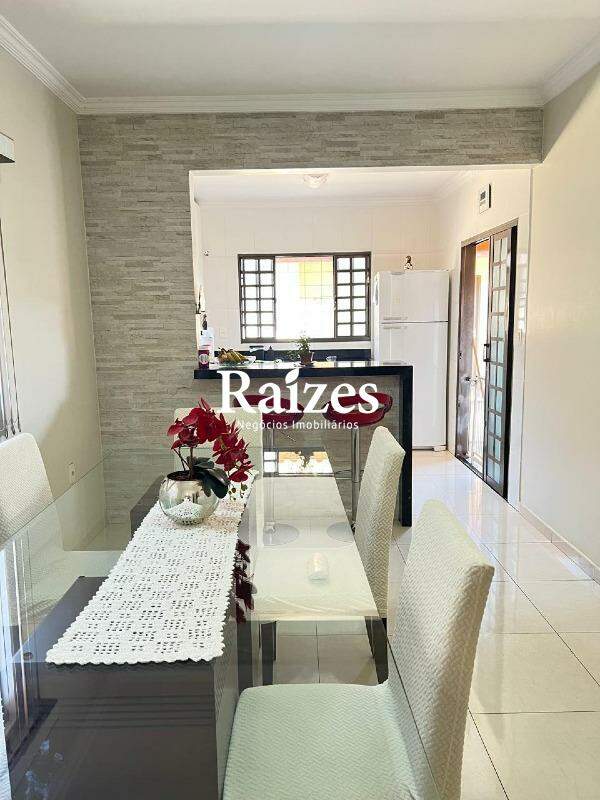 Casa, 3 quartos, 165 m² - Foto 3