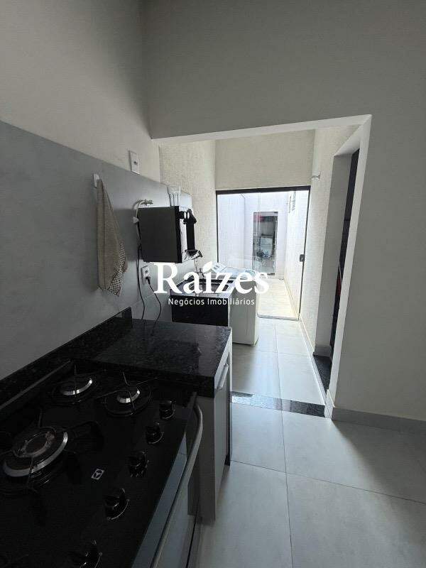 Casa, 3 quartos, 190 m² - Foto 1