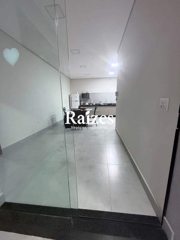 Casa, 3 quartos, 190 m² - Foto 2
