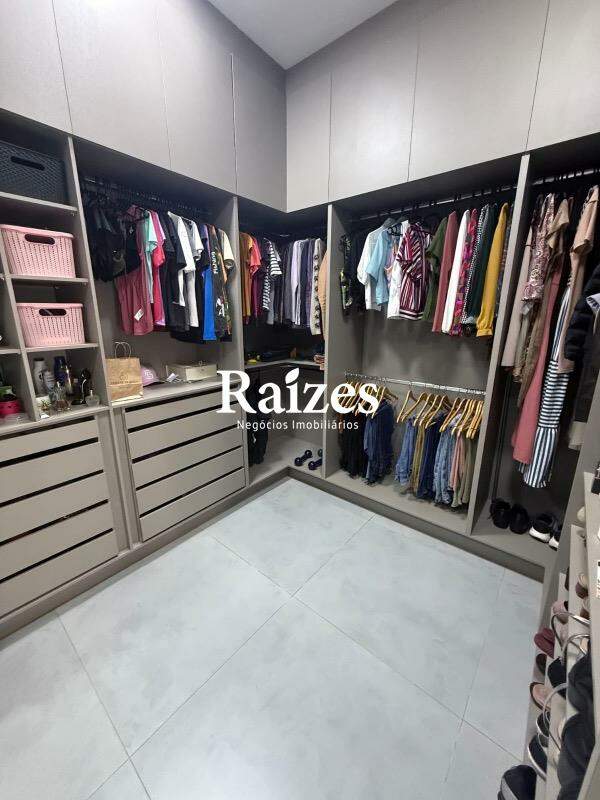 Casa, 3 quartos, 190 m² - Foto 37